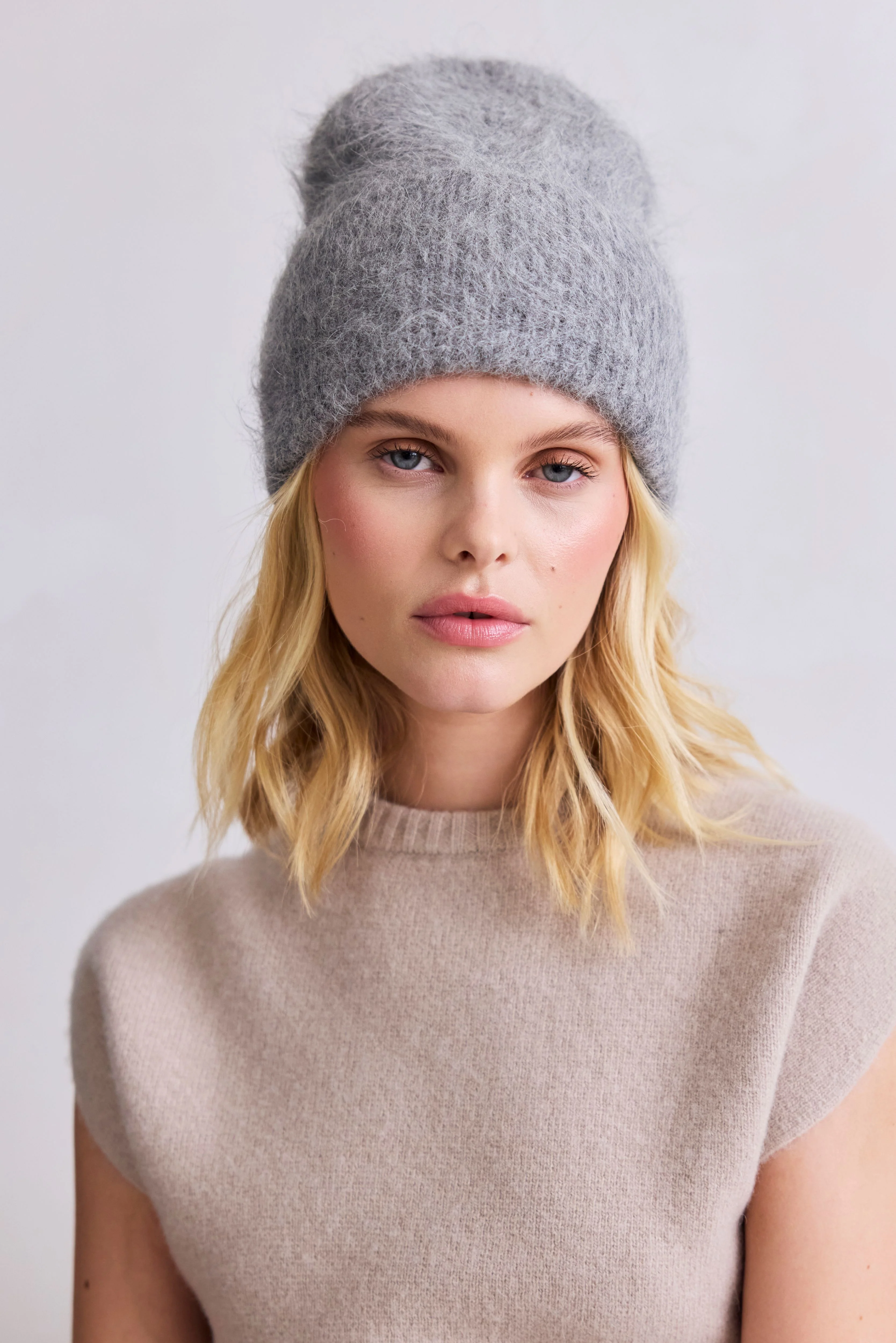 The Alpaca Beanie - Grey - Image 3