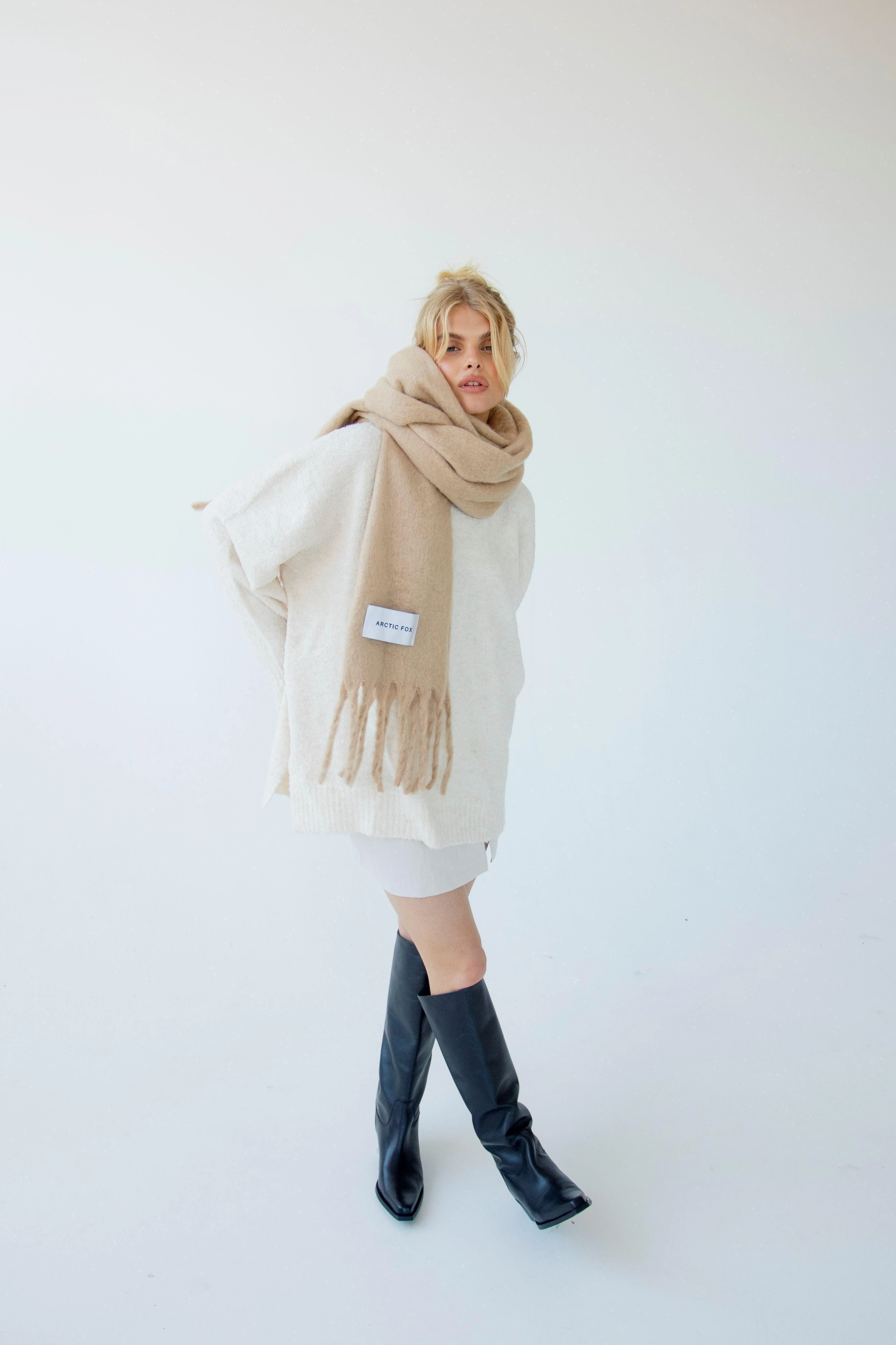 The Reykjavik Scarf - Beige - Image 4