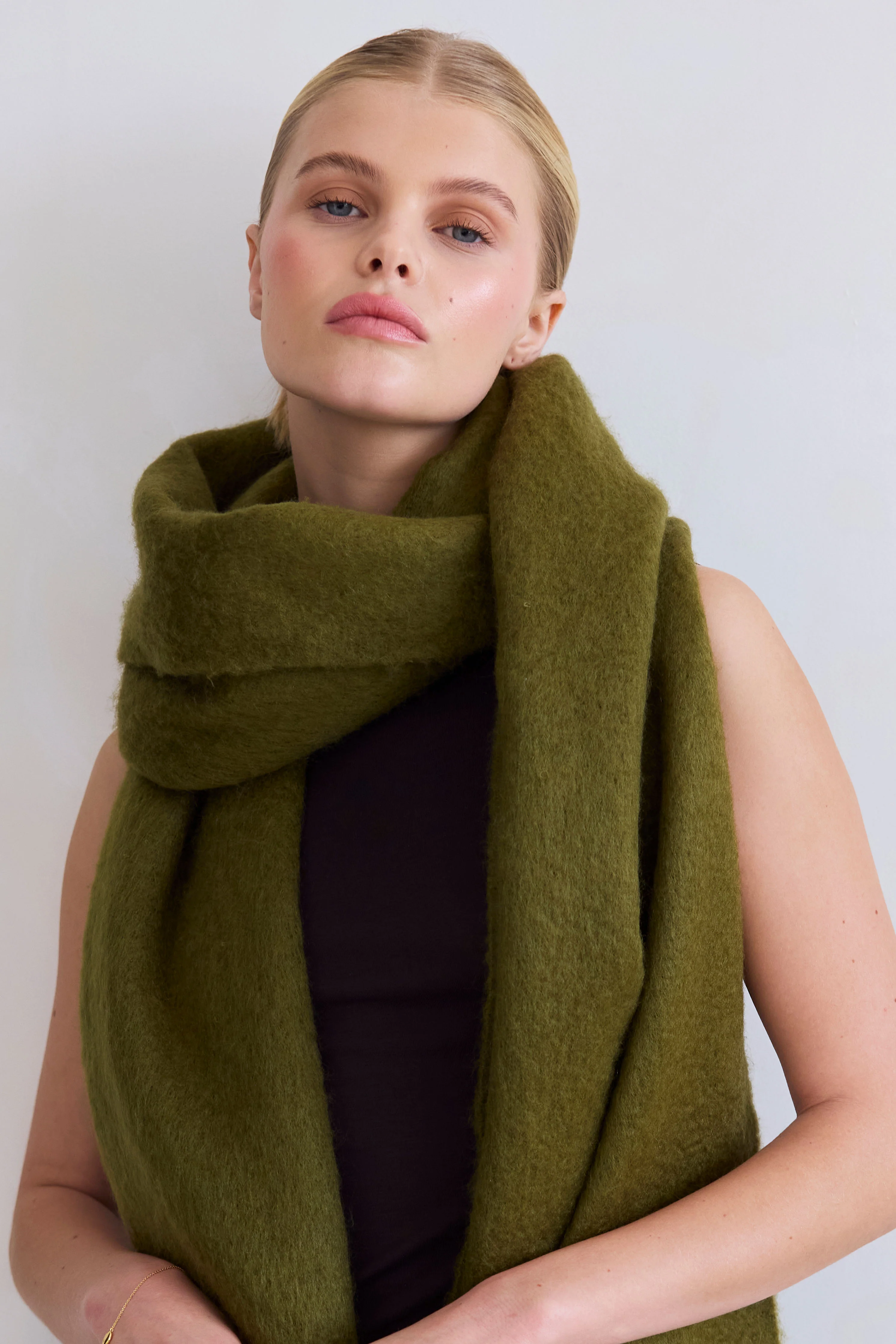 The Reykjavik Scarf - Sea Kelp Green - Image 7