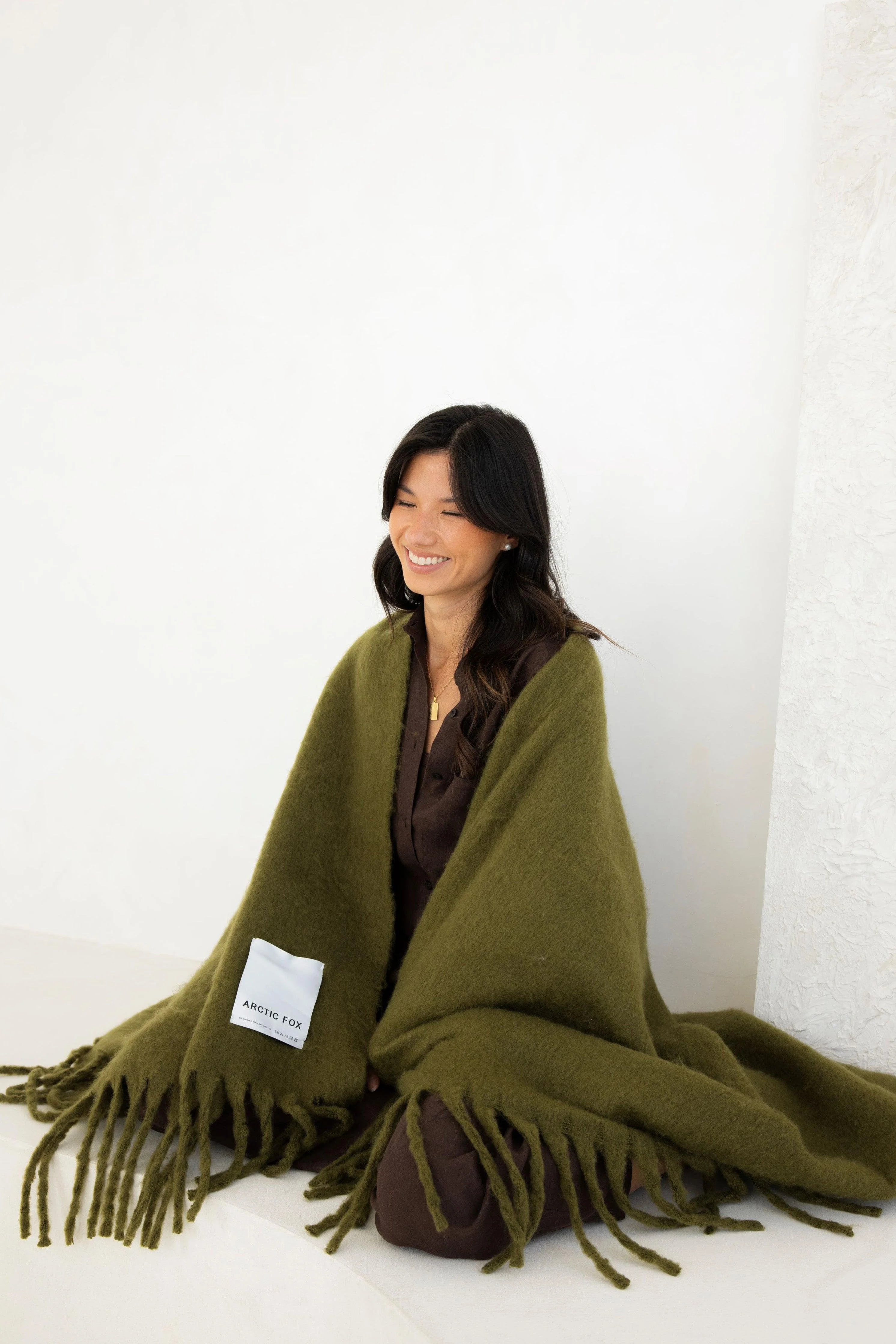 The Reykjavik Throw - Sea Kelp Green - Image 3