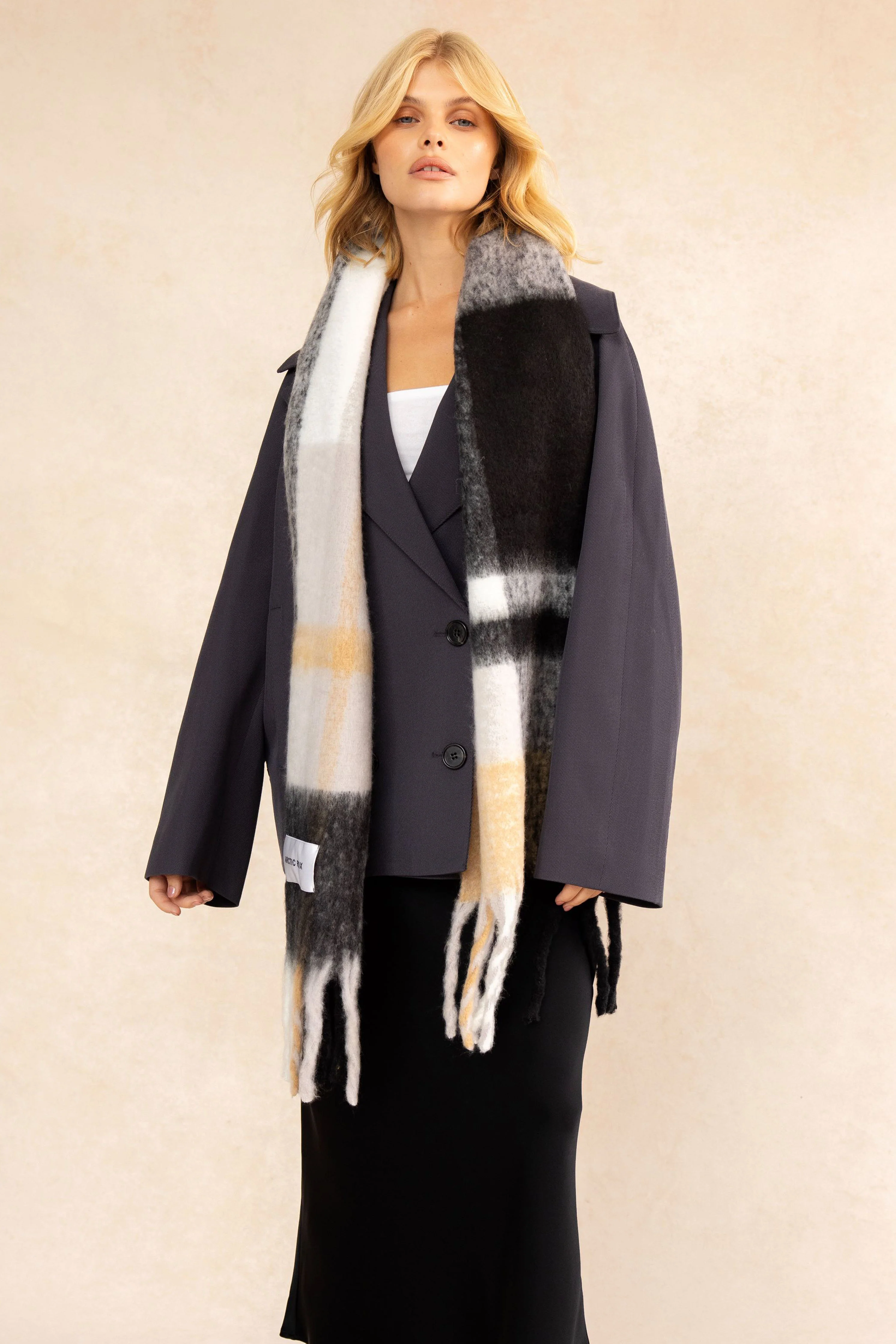 The Stockholm Scarf - The Arctic - Image 10