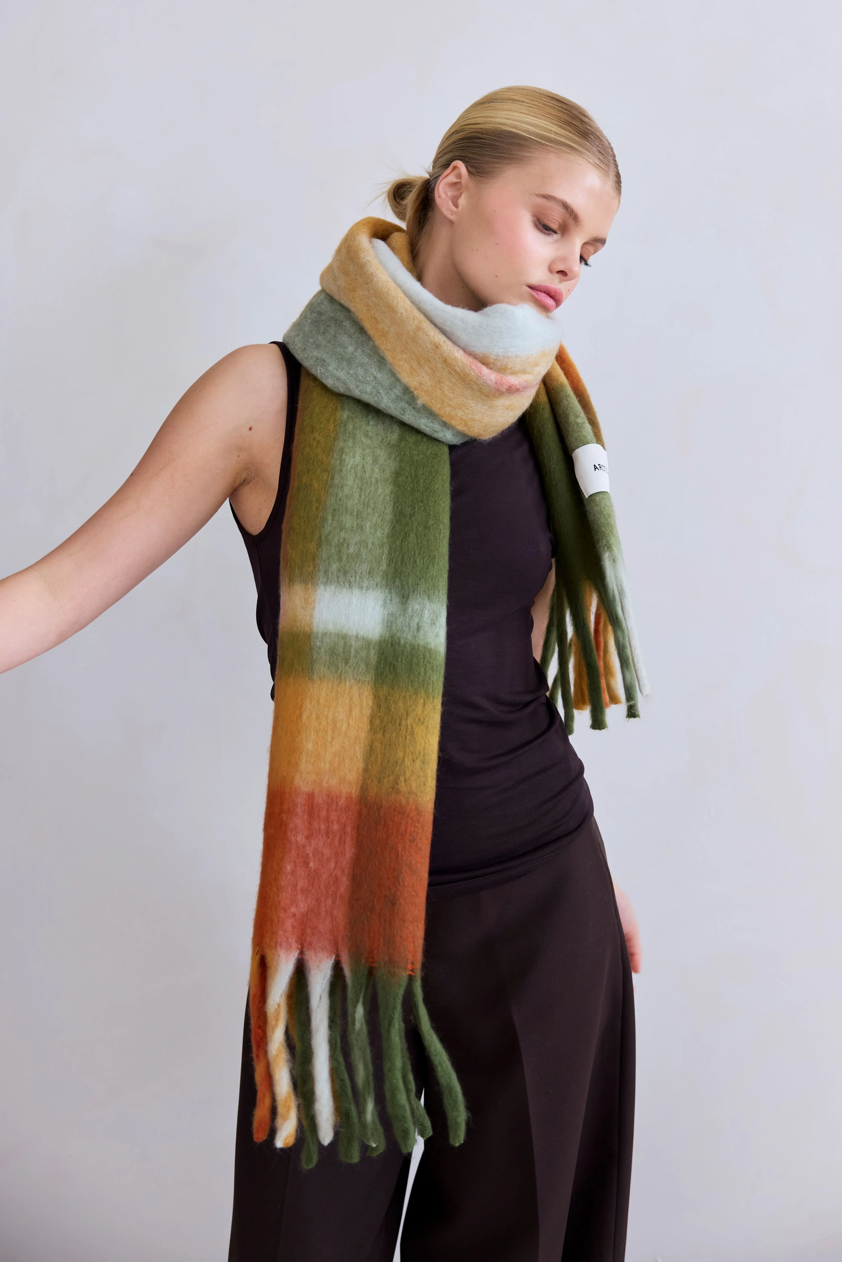 The Stockholm Scarf - Mossy Spring - Image 5