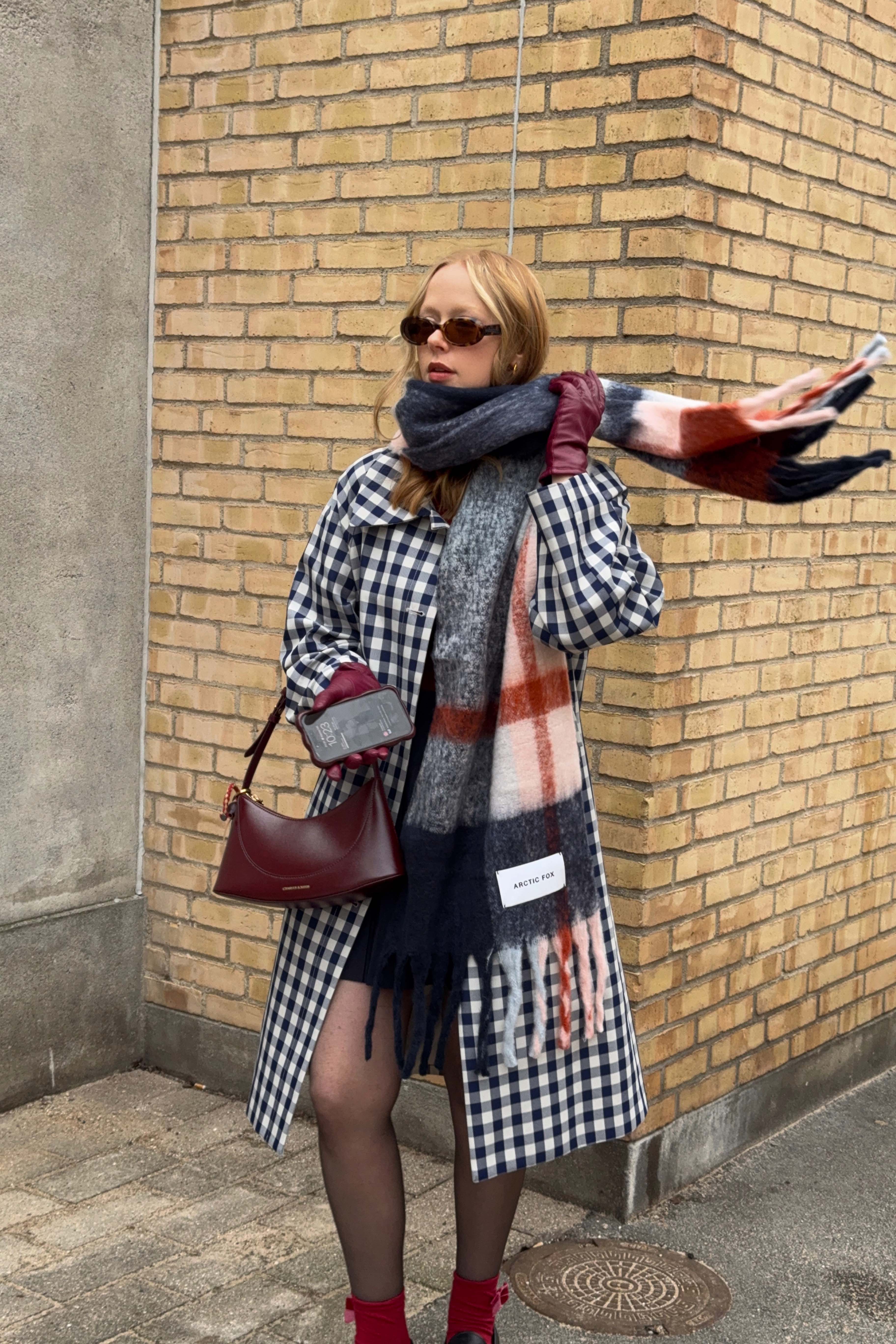 The Stockholm Scarf - Winter Lagoon - Image 7