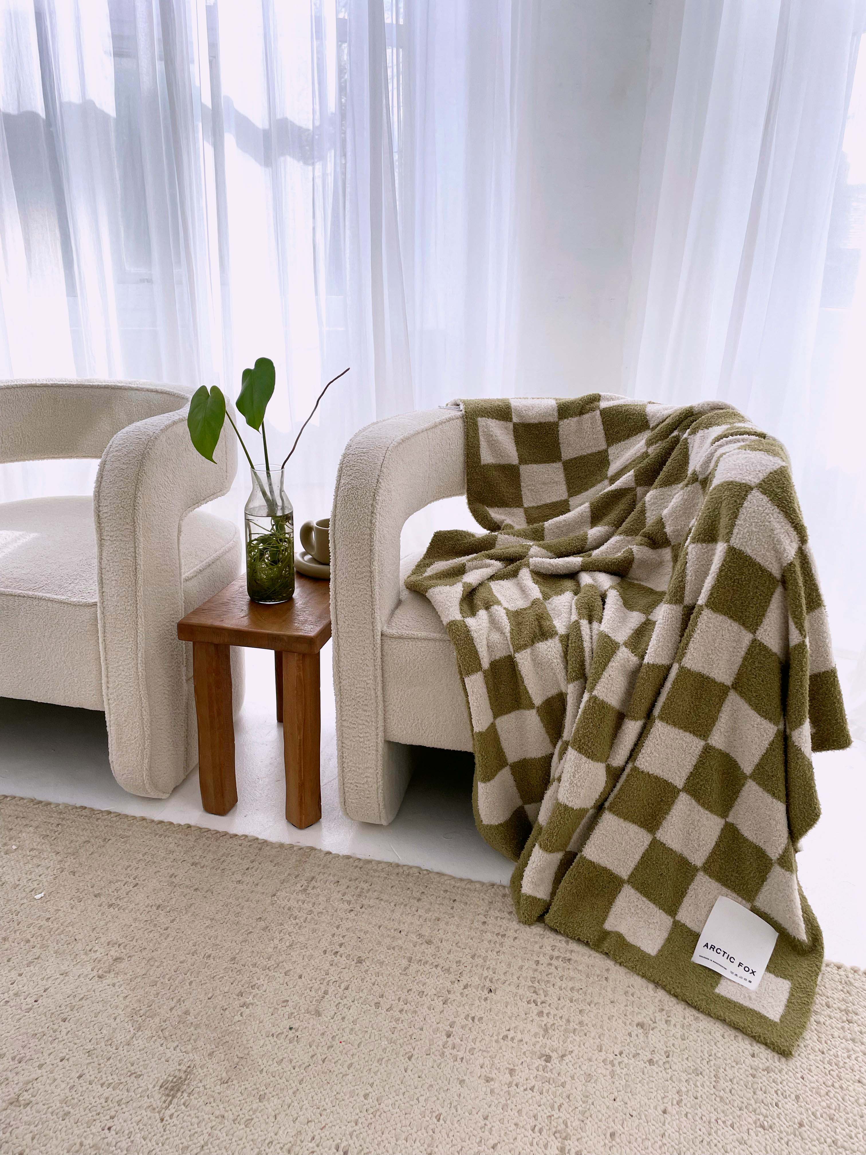 The Teddy Throw - Khaki - Image 3