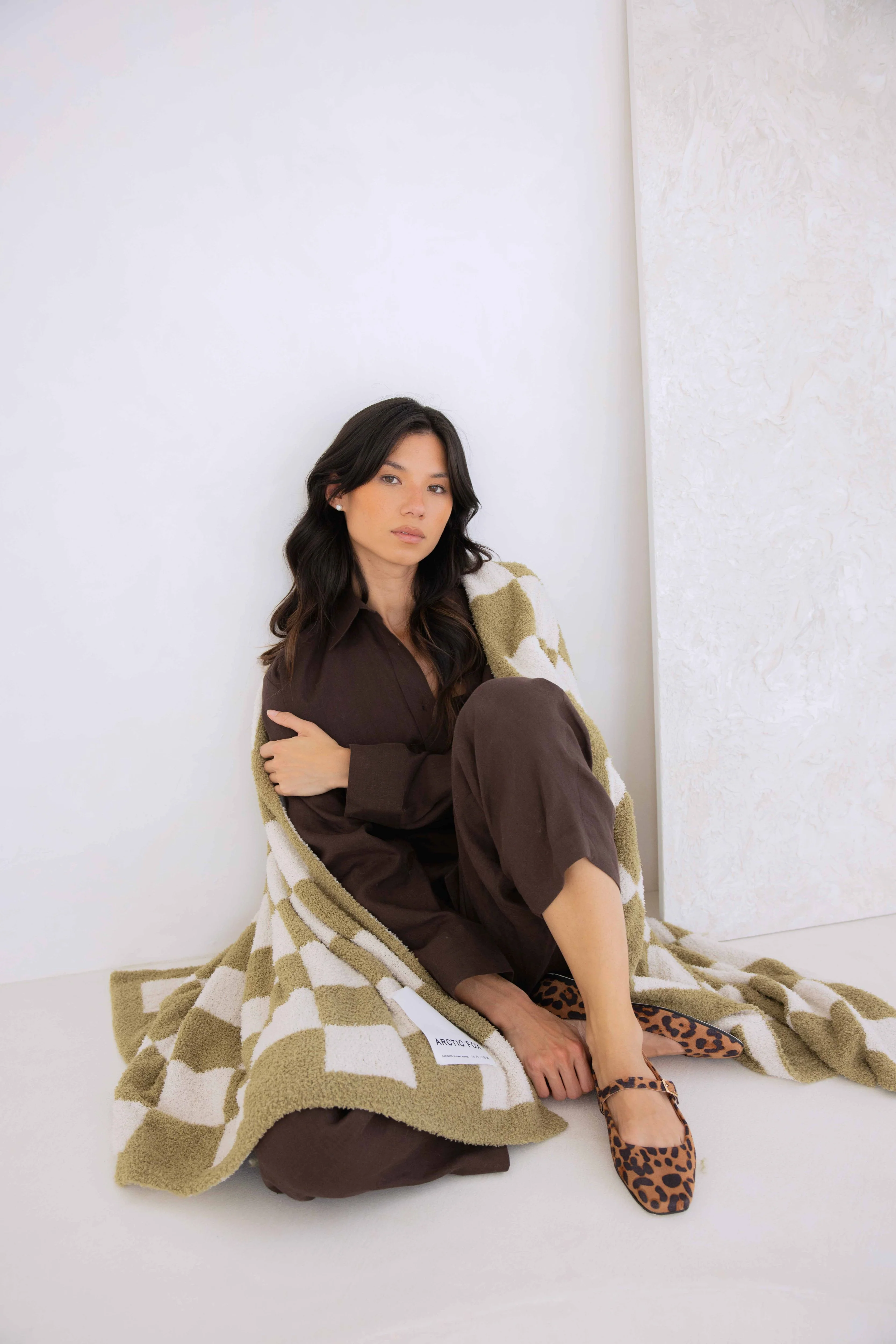 The Teddy Throw - Khaki - Image 6