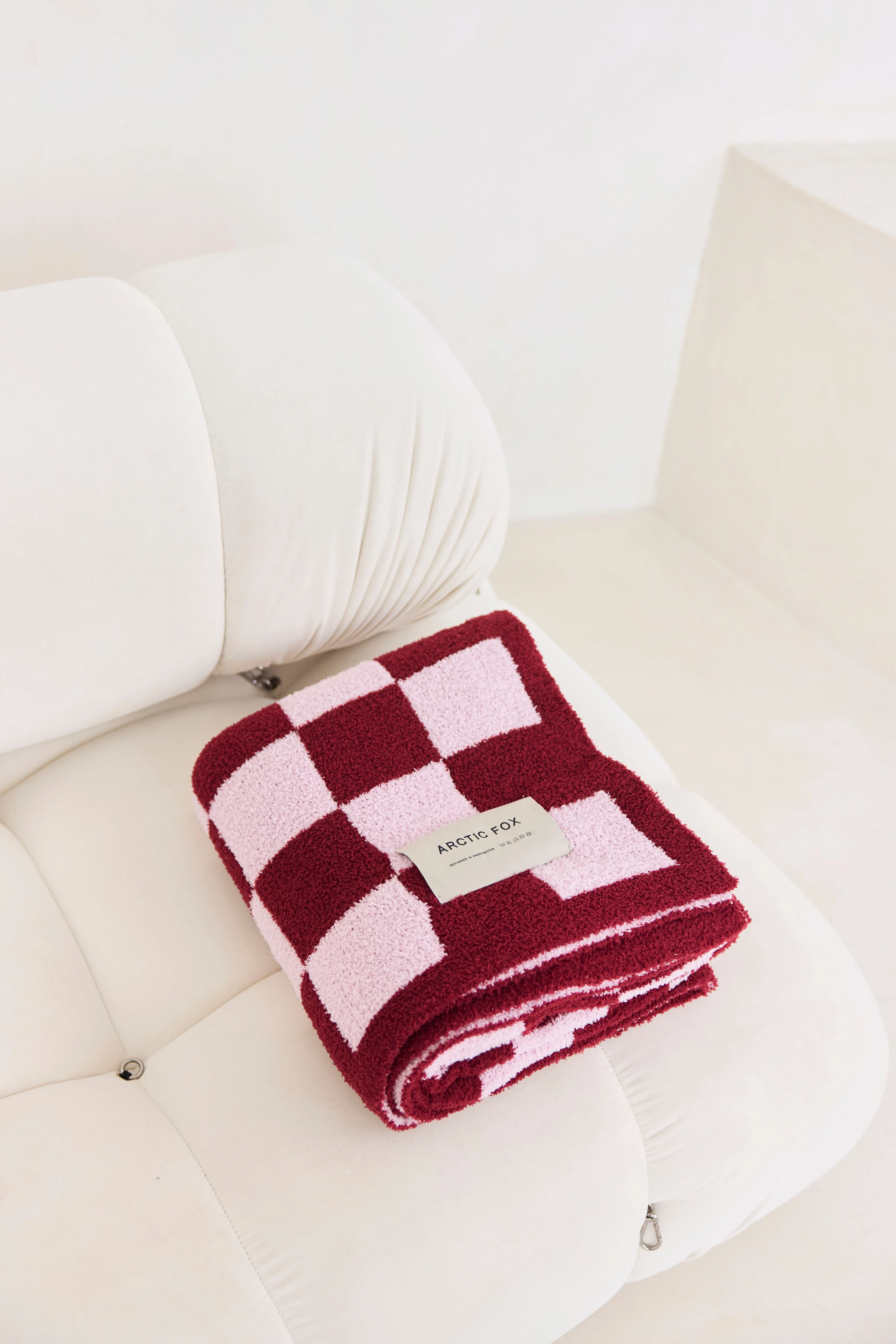 The Teddy Throw - Pink - Image 5